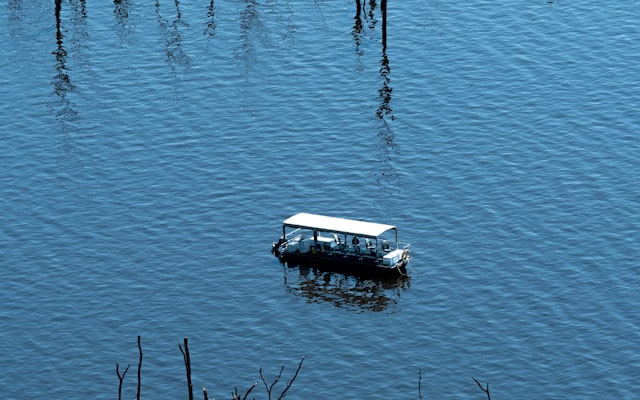 Photo by Daniel Mainye on Unsplash — representative image for Atlantic Kayak — Old Town Alexandria