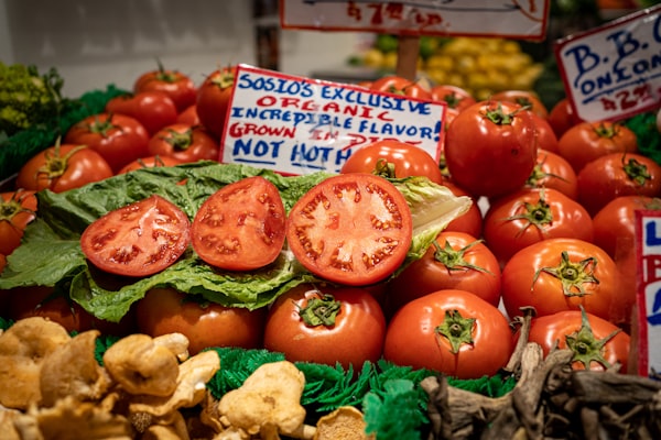 Photo by MChe Lee on Unsplash — representative image for Calaverasgrown Certified Farmers' Market San Andreas