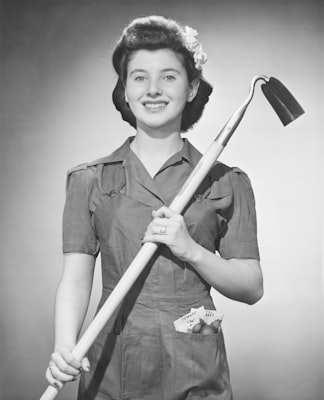 Photo by Arturo Añez on Unsplash — representative image for Crown Garden Club: Xeriscape/Water Conservation Gardening