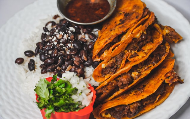 Photo by Jarritos Mexican Soda on Unsplash — representative image for Taco Bell (Taco Bell)