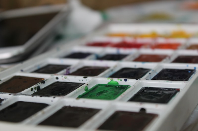 Photo by Marina Yalanska on Unsplash β representative image for Light-Up Christmas Tree Painting Party