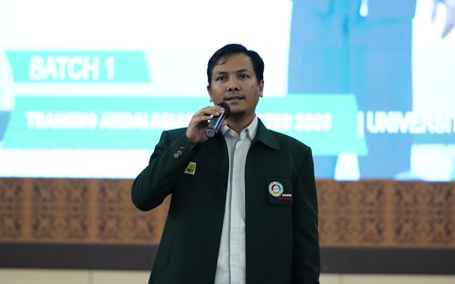 Photo by Hasdi Putra on Unsplash — representative image for Recycling 101: How To Reduce, Reuse, and Recycle