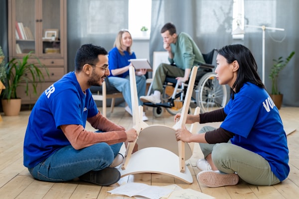 Photo by Alba Calbetó on Unsplash — representative image for Kids' Fall Clothing Swap / Intercambio de Ropa de Otoño para Niños